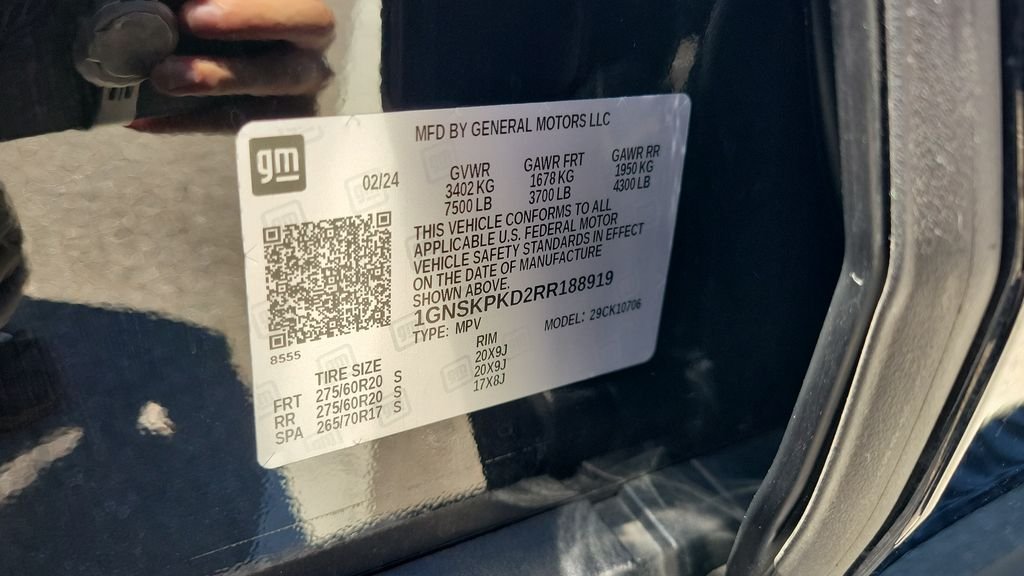 Used 2024 Black Chevrolet Z71 image 34