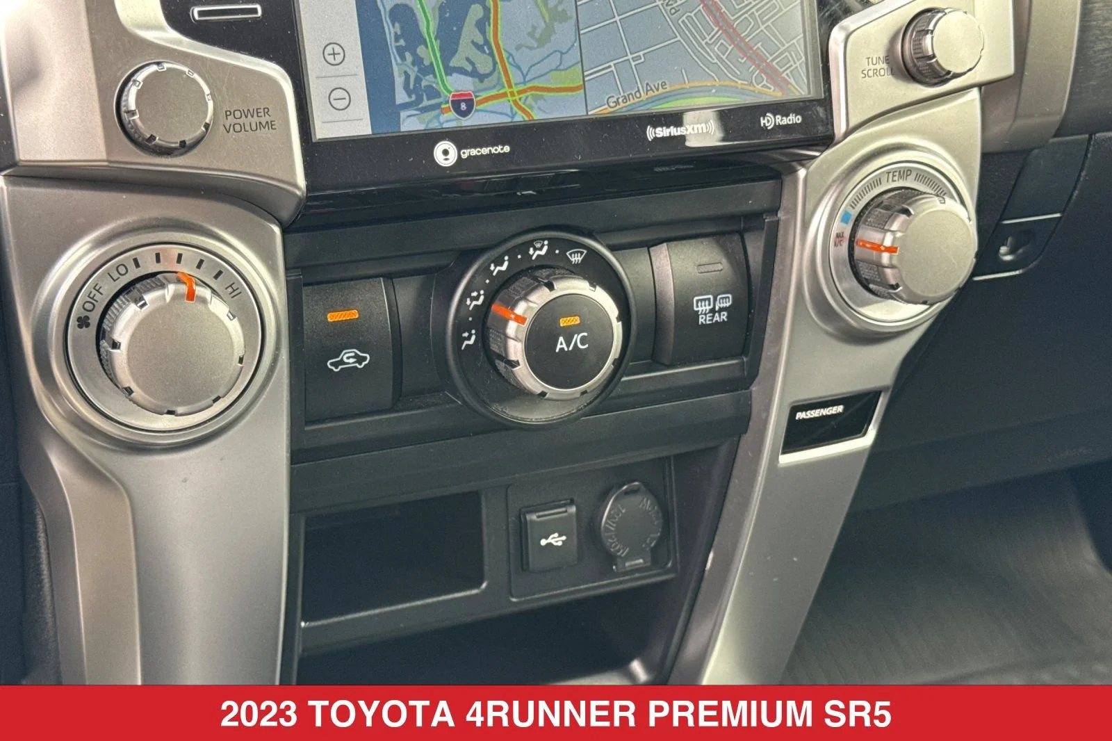 Used 2023 CLASSIC SILVER METALLIC Toyota SR5 Premium image 24