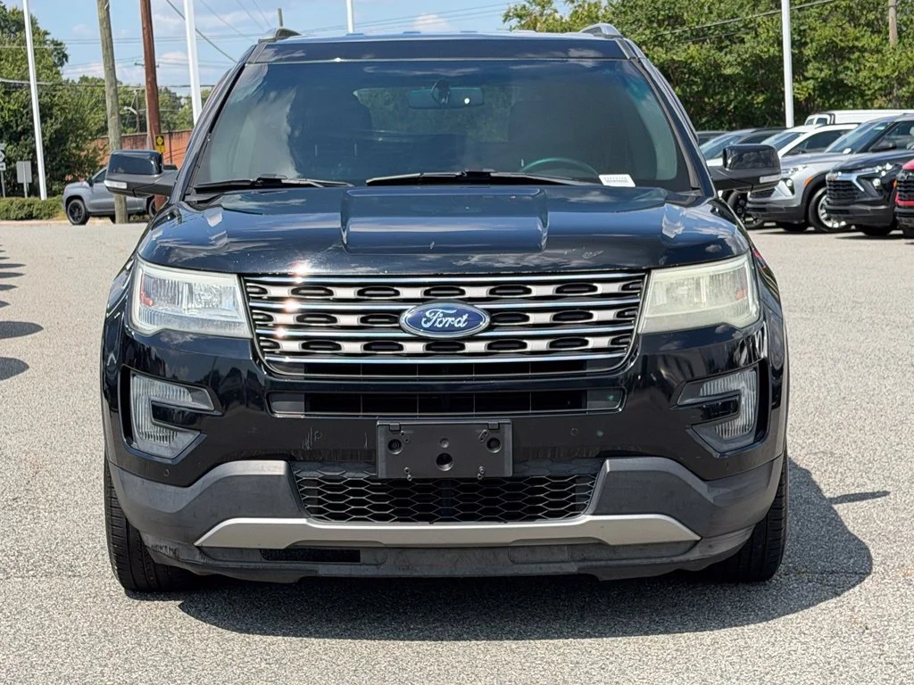 Used 2016 Black Ford XLT image 36