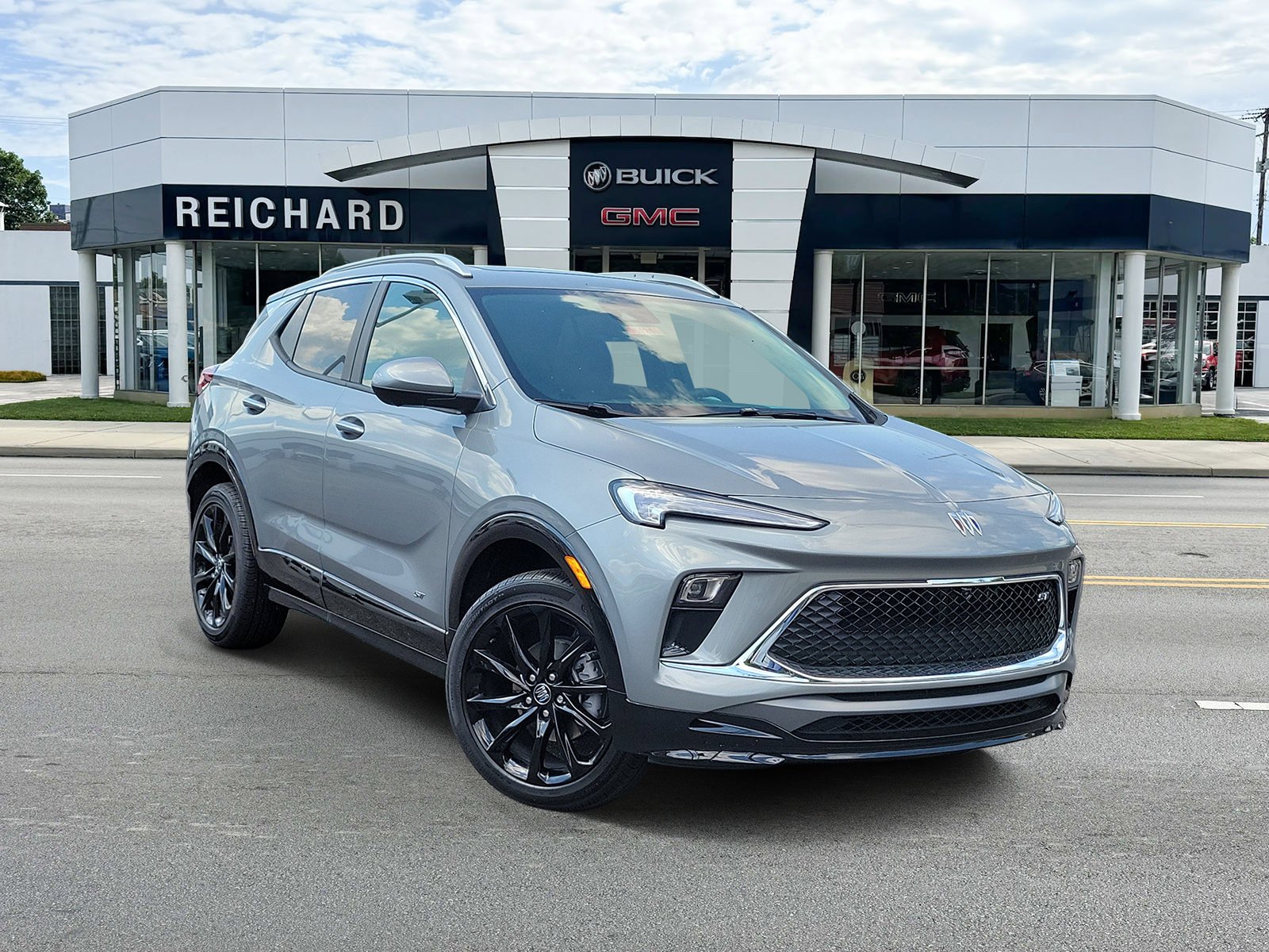 2026 Buick Encore GX Sport Touring - Photo 1