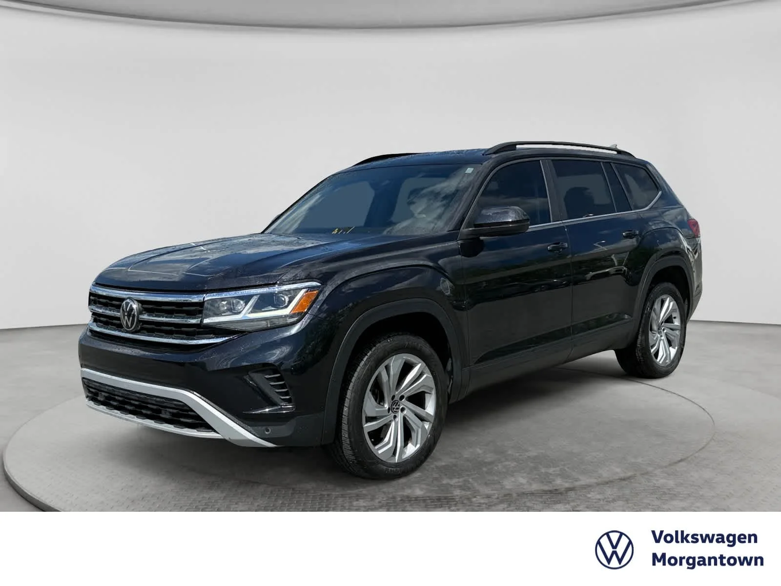 2023 Volkswagen Atlas 3.6L SE w/Tech 4MOTION's photo