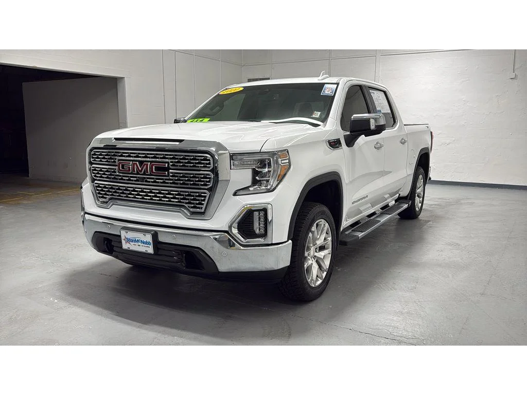 Used 2020 Summit White GMC SLT image 17