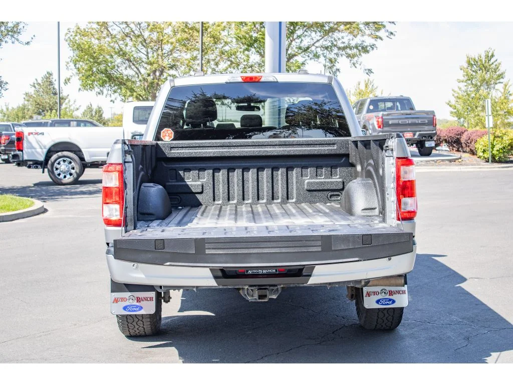 Used 2021 ICONIC SILVER METALLIC Ford XL image 11