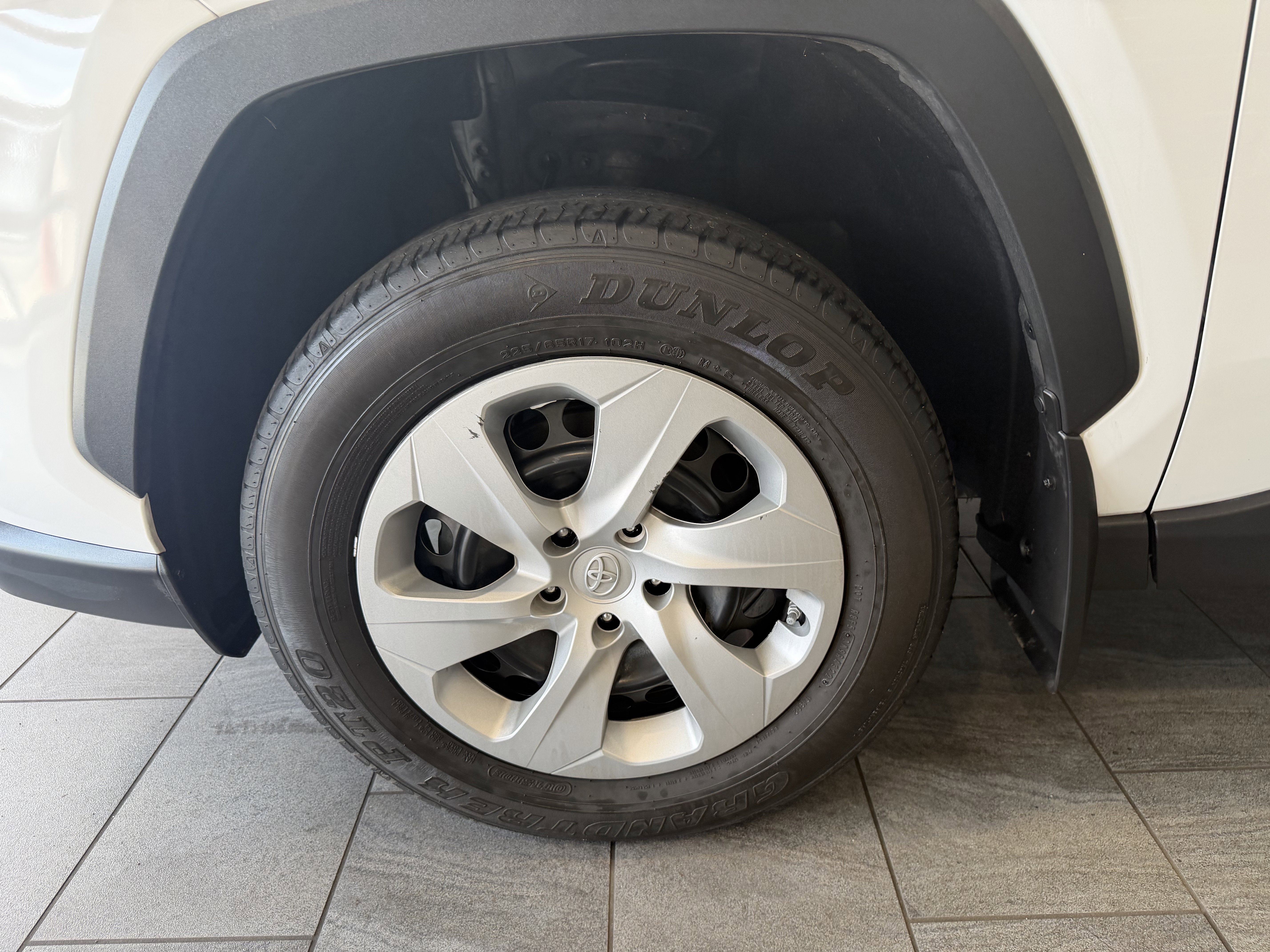 Used 2023 ICE CAP Toyota LE image 43