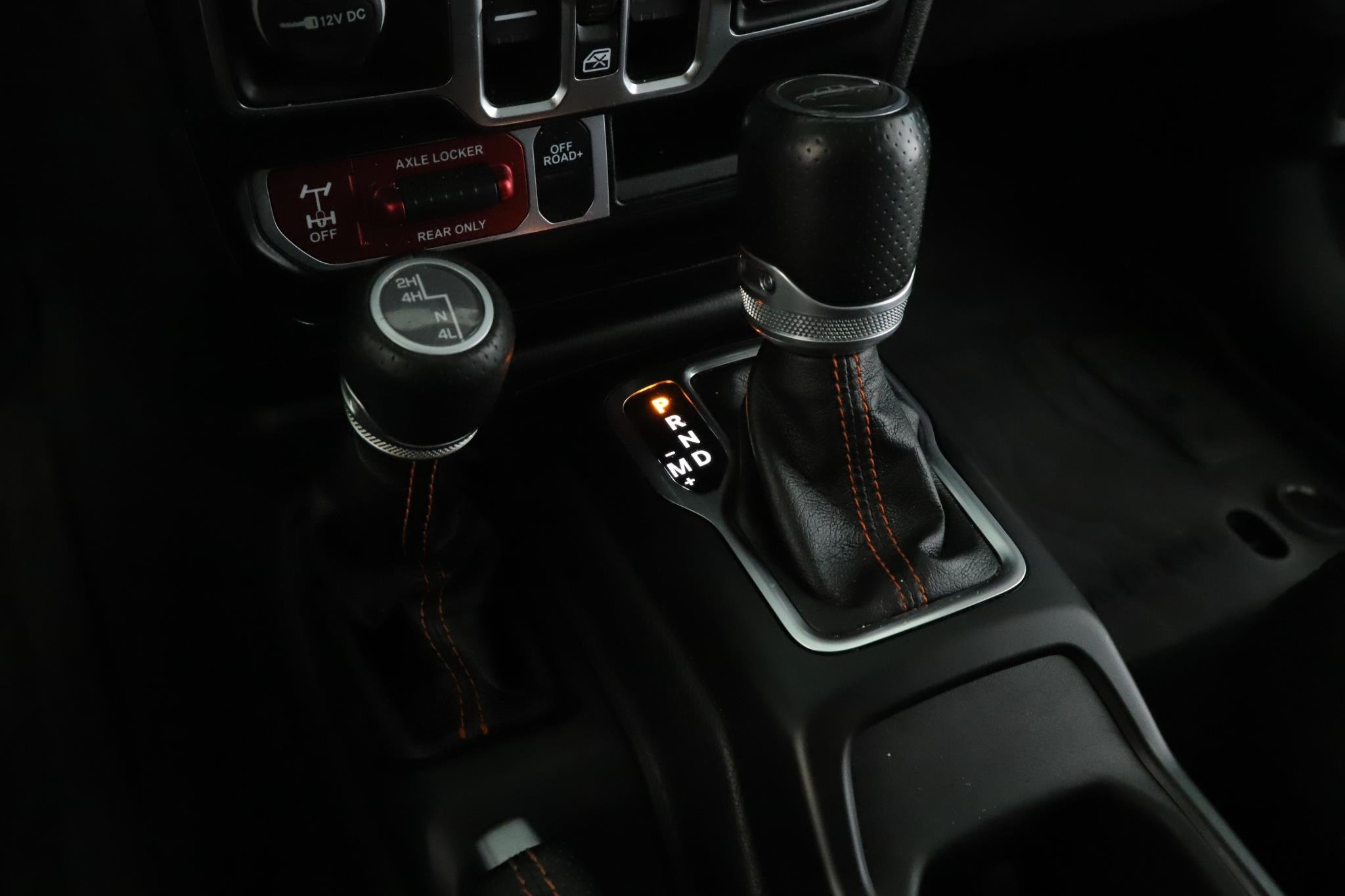 Used 2023 Black Clearcoat Jeep Mojave 4x4 image 15