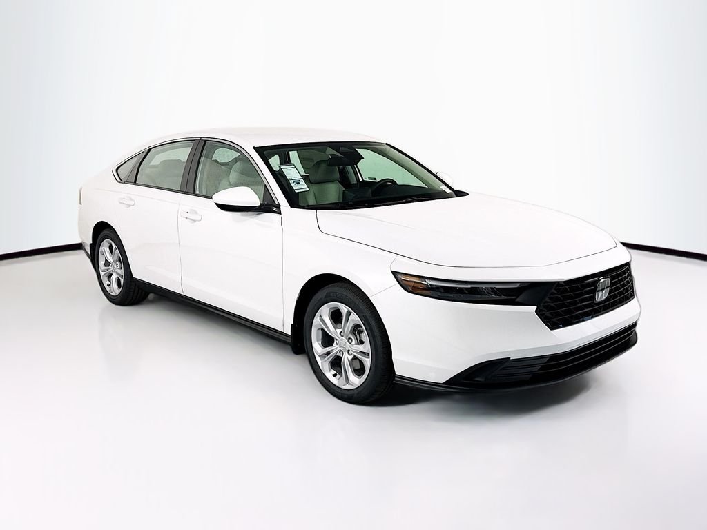 New 2026 Platinum White Pearl Honda LX image 3