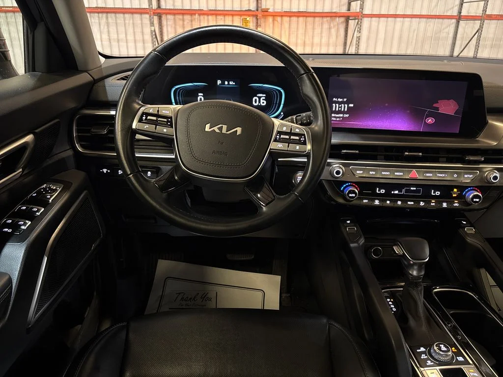 Used 2025 Black Kia S image 13