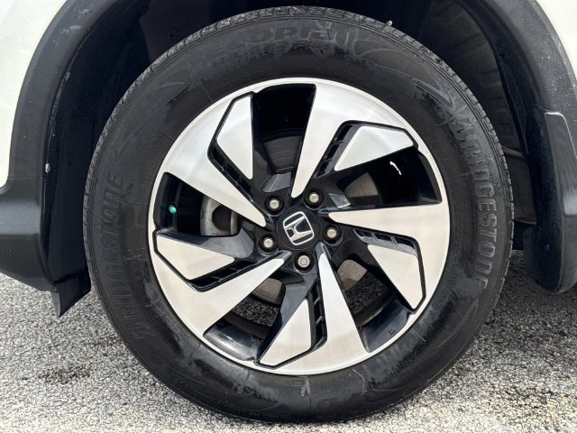 Used 2016  Honda Touring image 10