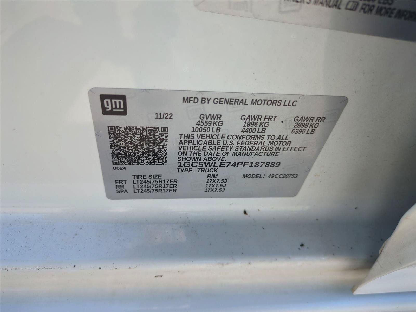 Used 2023 Summit White Chevrolet Work Truck image 37