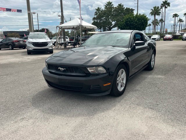 Used 2012 Ford Mustang V6 with VIN 1ZVBP8AM3C5277556 for sale in Stuart, FL