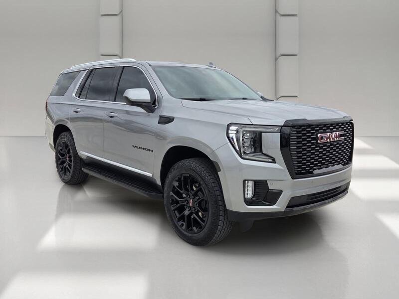 Used 2023 Sterling Metallic GMC 2WD 4DR SLT image 7