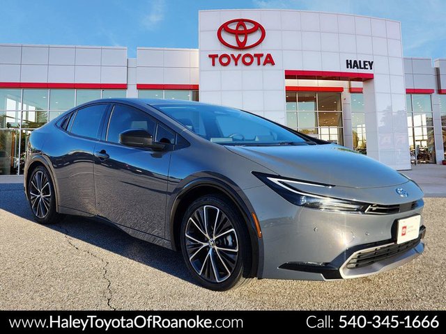 2023 Toyota Prius XLE