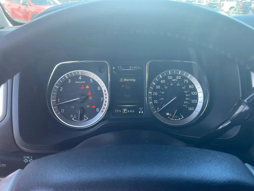 Used 2017 Cayenne Red Nissan SV image 15