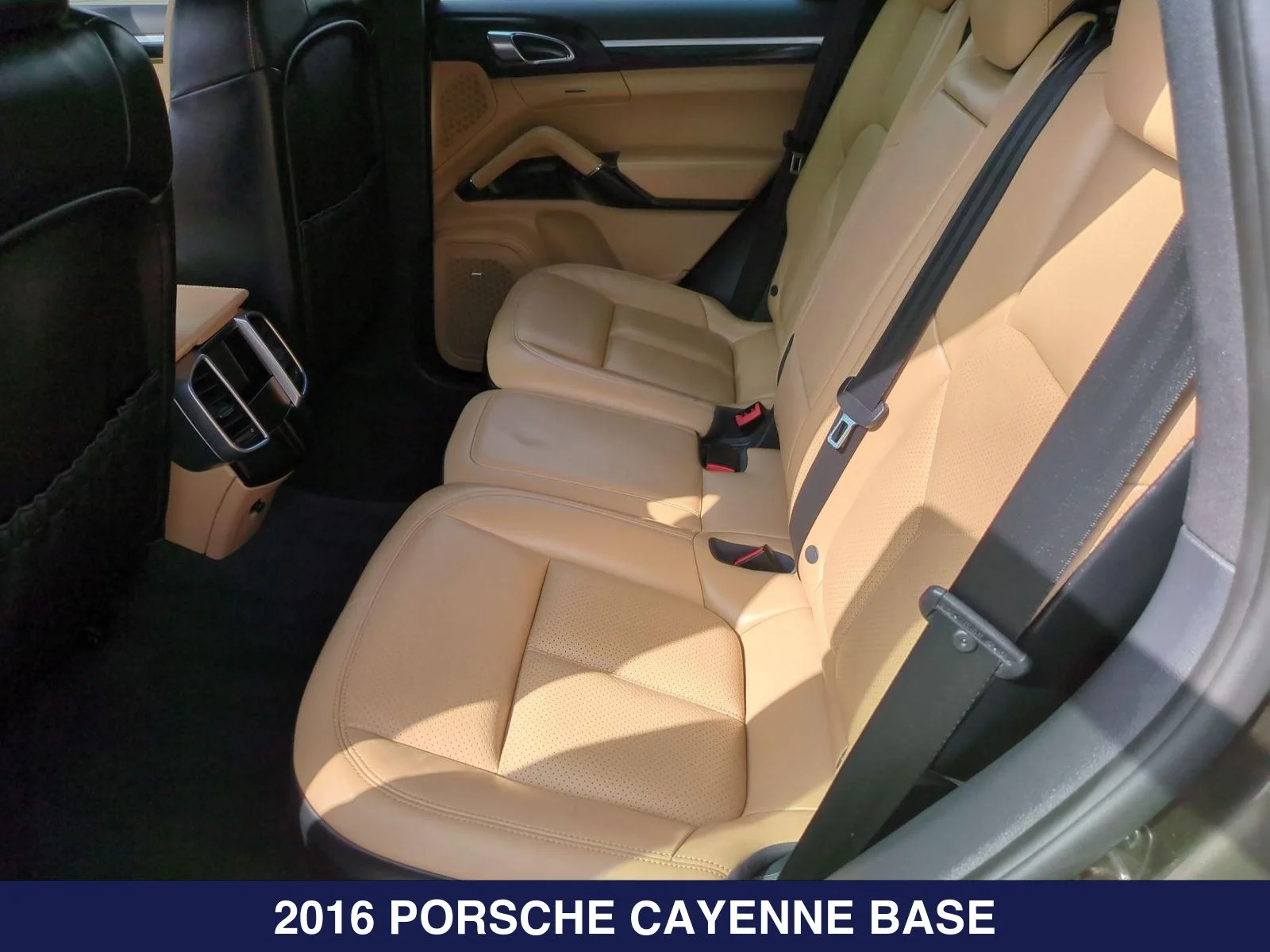 Used 2016 Brown Porsche Base image 17