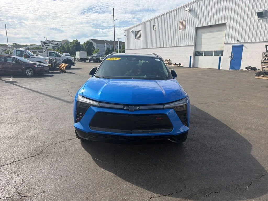 Used 2025 Blue Chevrolet RS image 2