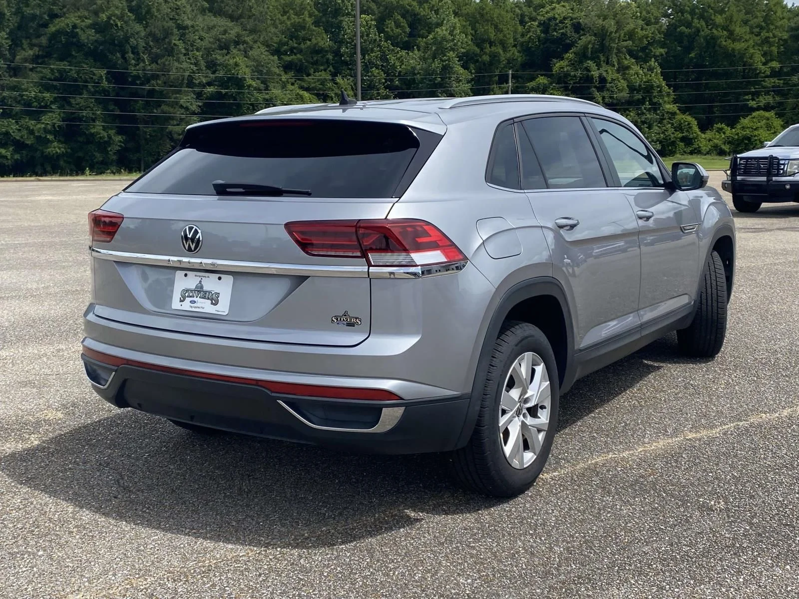 Used 2020 Silver Volkswagen 2.0T S image 7