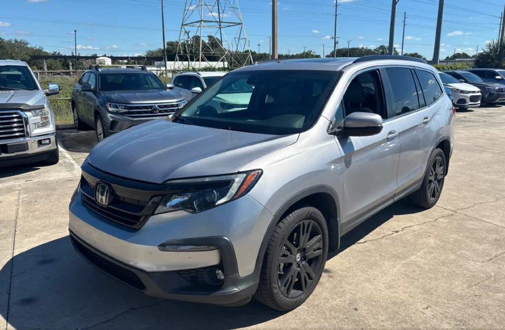 Used 2022  Honda Special Edition image 3