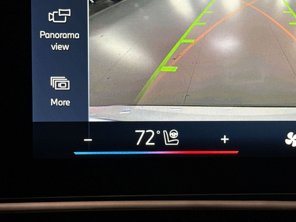 New 2027 Alpine White BMW xDrive28i image 19