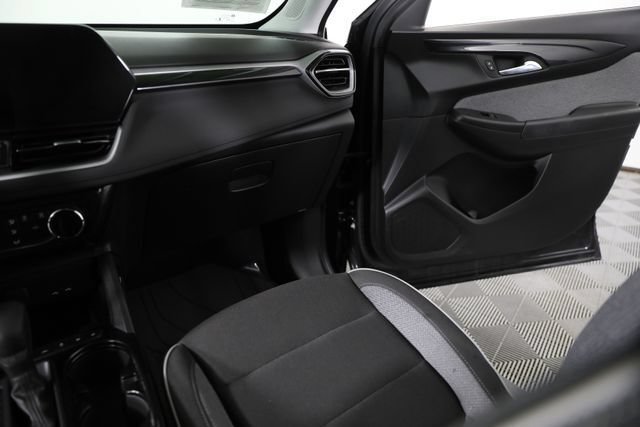 2024 Chevrolet TrailBlazer LT - Photo 22