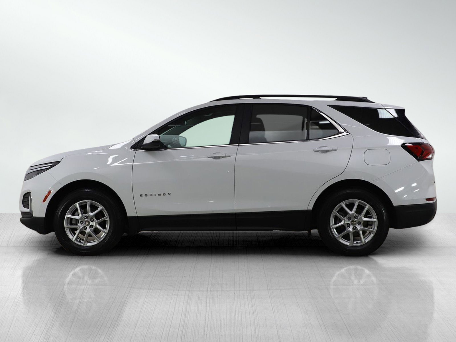 Used 2024 Chevrolet Equinox LT with VIN 3GNAXUEG6RS193944 for sale in White Bear Lake, Minnesota