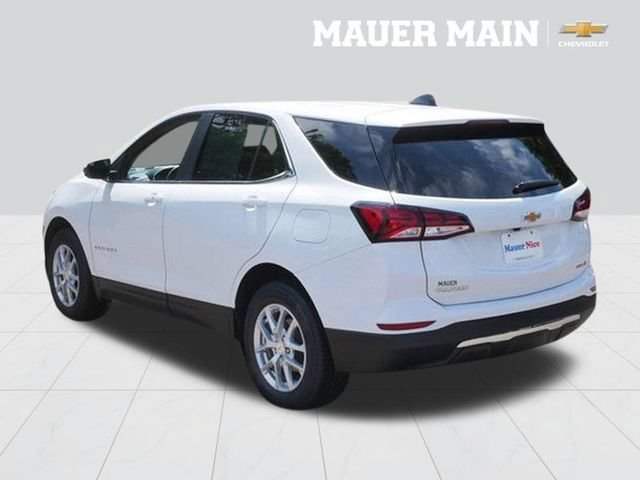 Used 2024 Summit White Chevrolet LT image 5