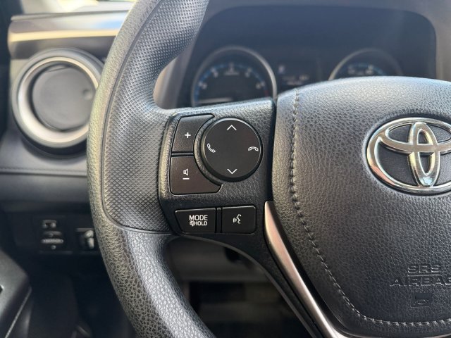 Used 2018 Silver Toyota LE image 11