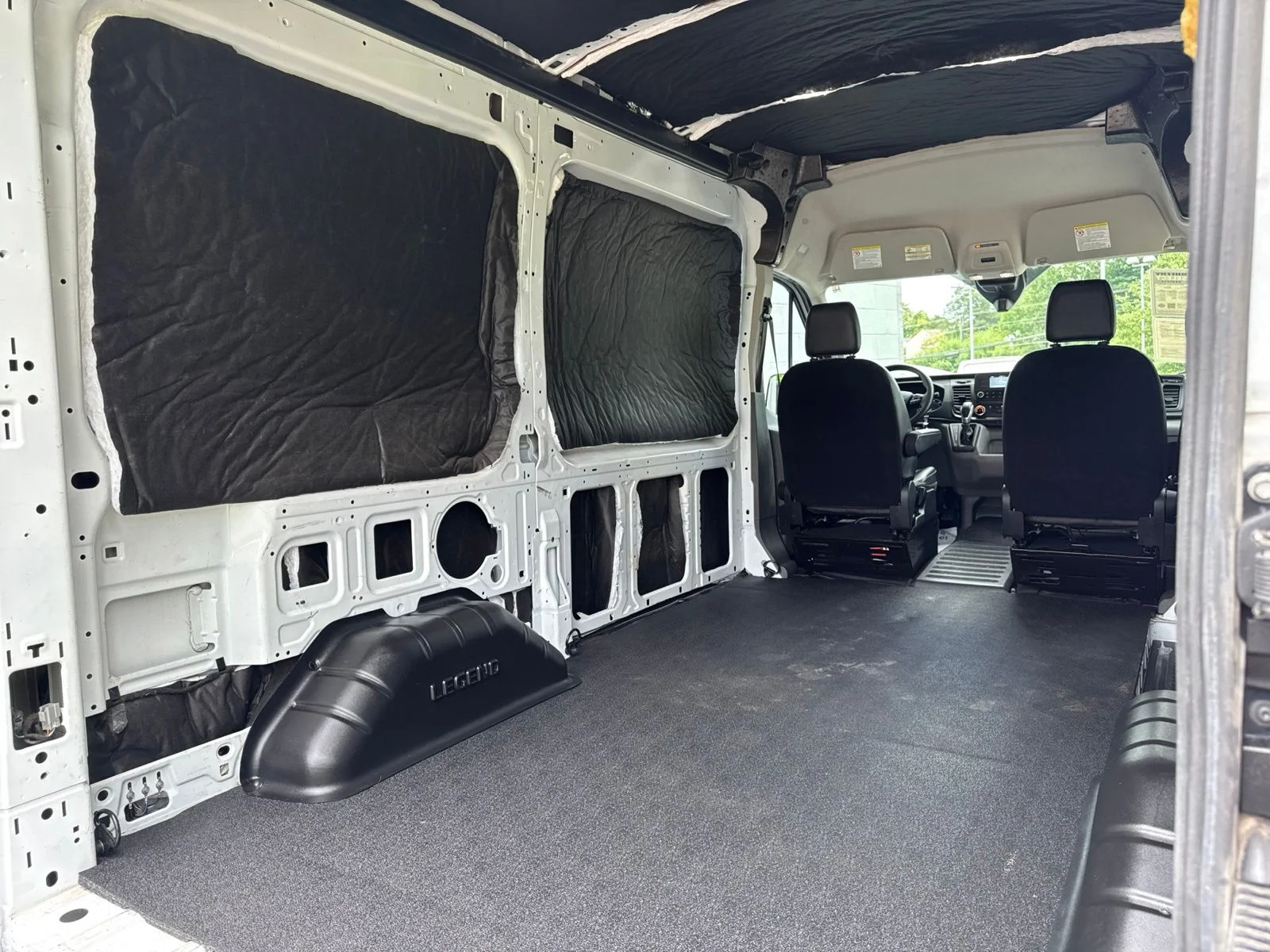 Used 2022 Oxford White Ford Base image 23