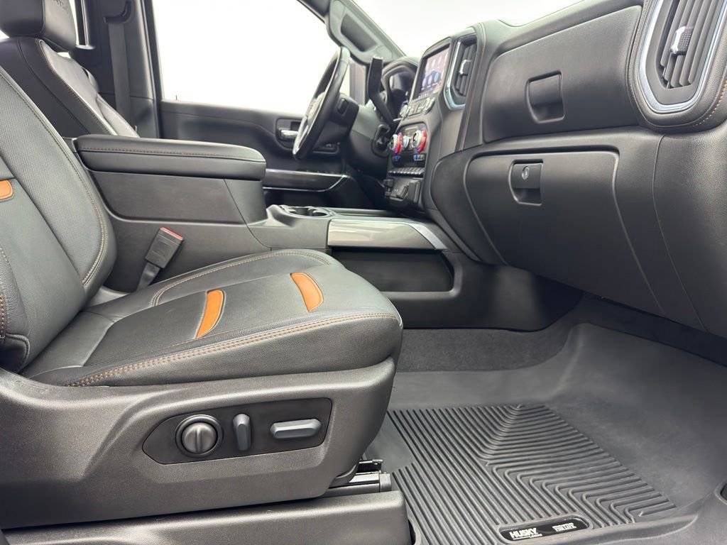 Used 2022 Onyx Black GMC AT4 image 31