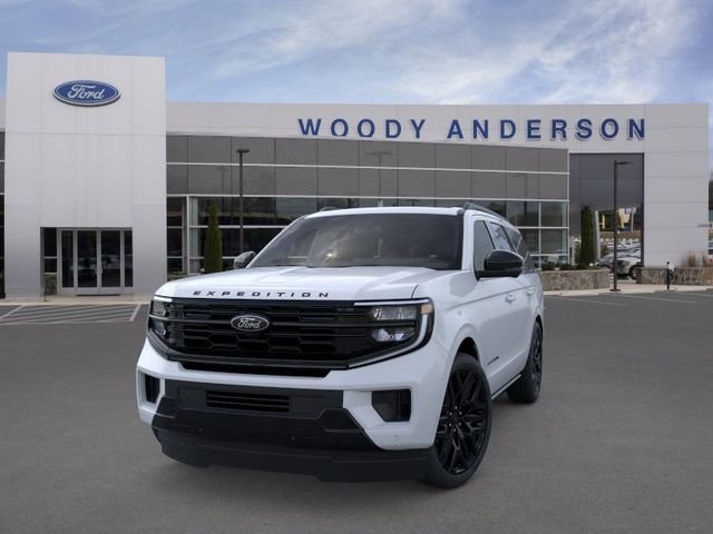 New 2026 Space Silver Metallic Ford Platinum image 2