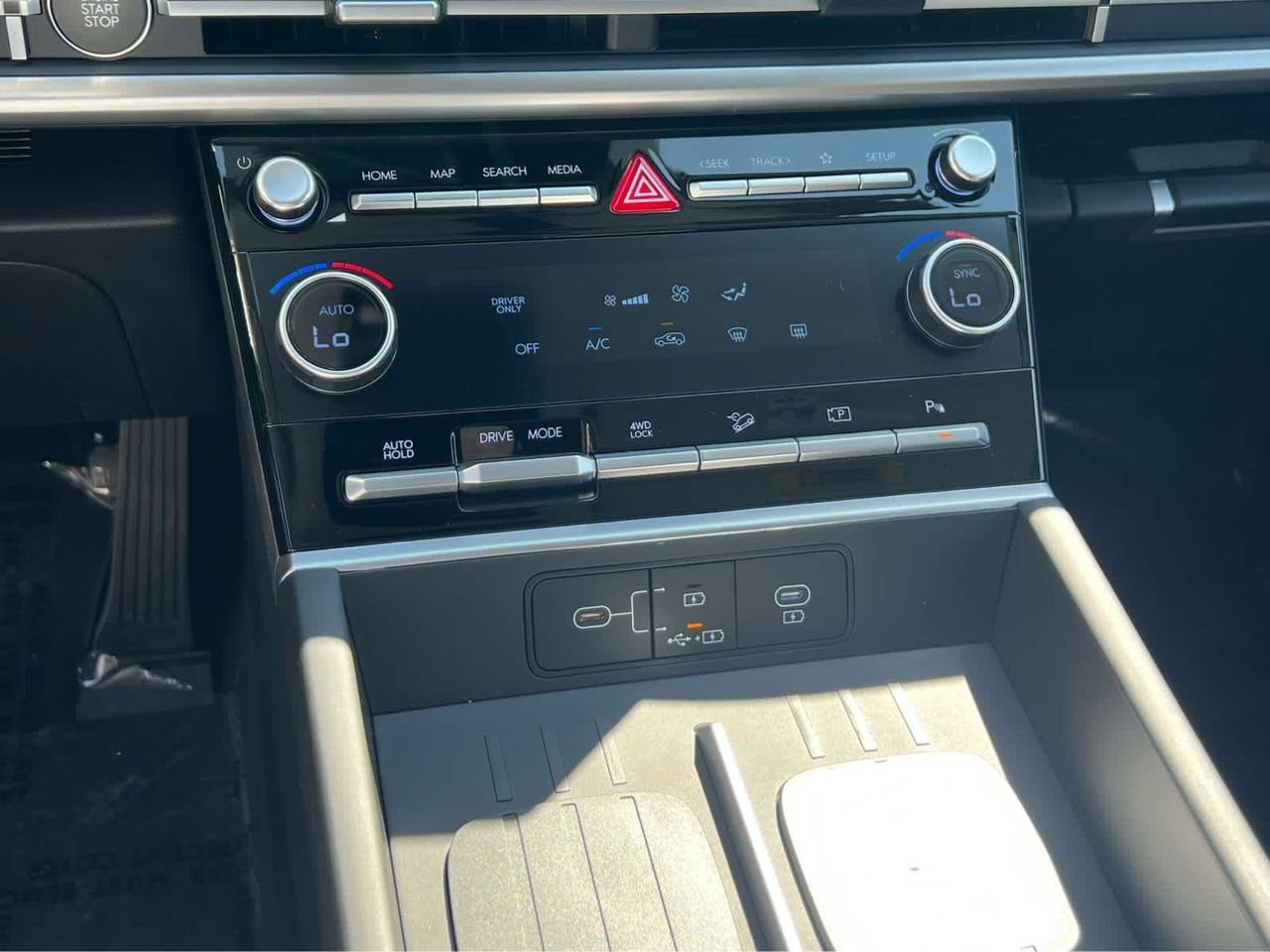 New 2026 Ecotronic Gray Hyundai SE image 35