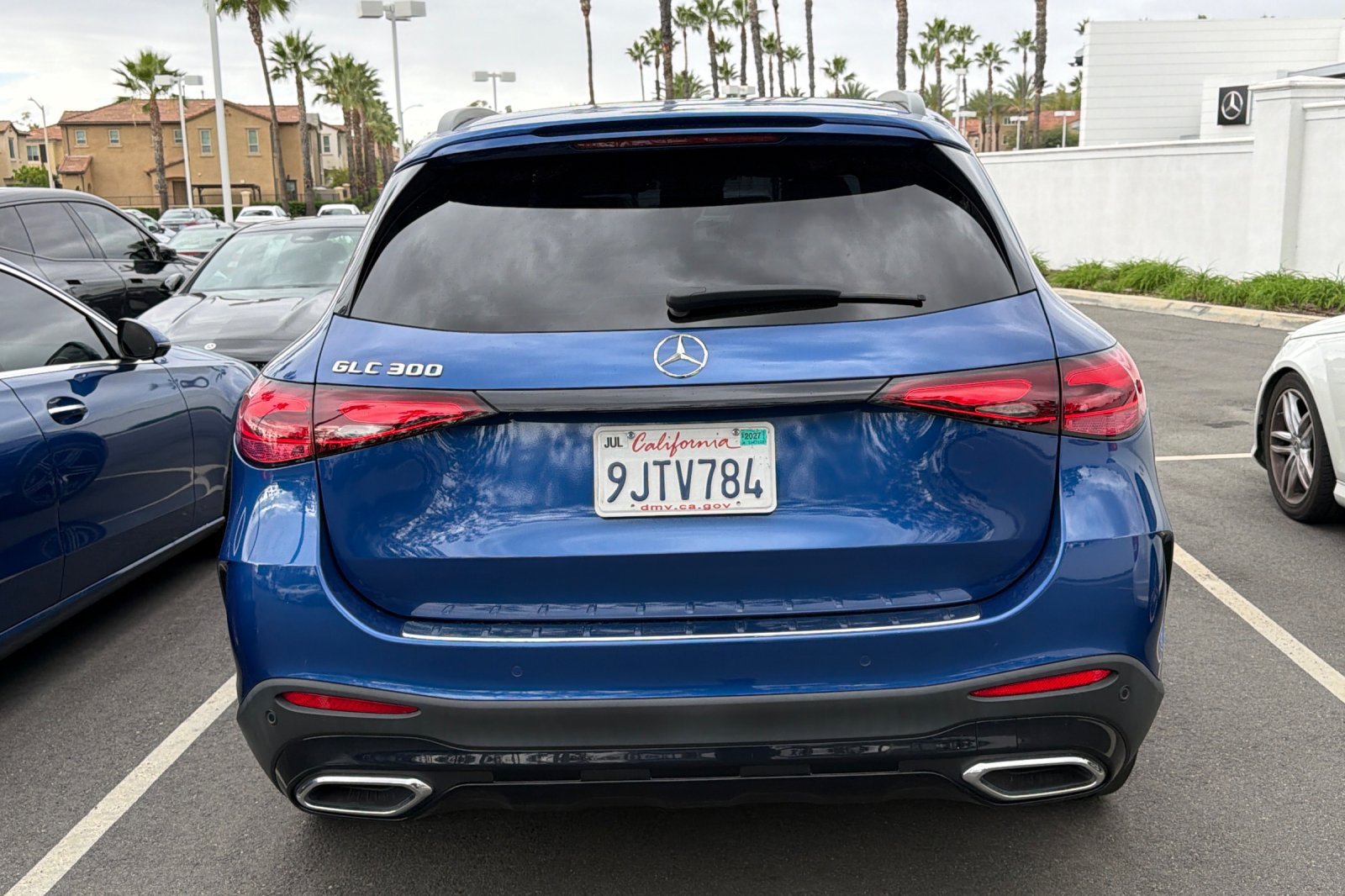 Used 2023 Blue Mercedes-Benz GLC 300 image 7