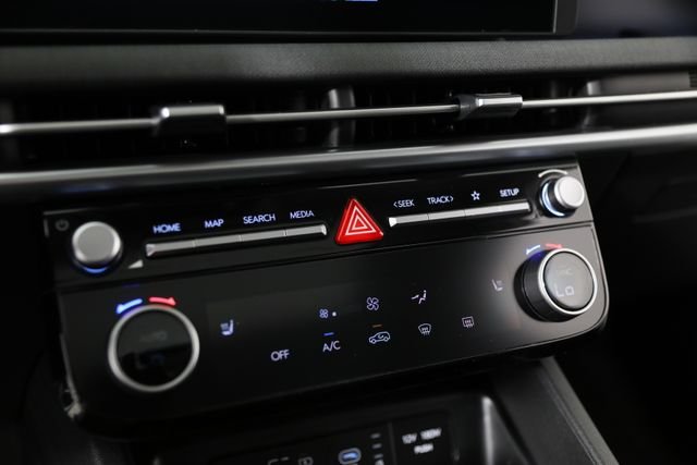 New 2026 White Hyundai SEL Premium image 12