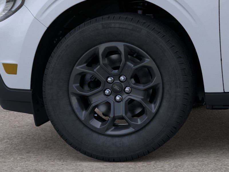 New 2026 Space White Metallic Ford XLT image 21