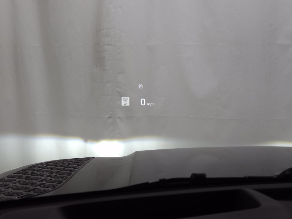 Certified Used 2025 Black Land Rover X-Dynamic SE image 25
