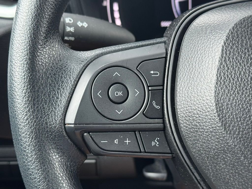 Used 2026  Toyota LE image 23