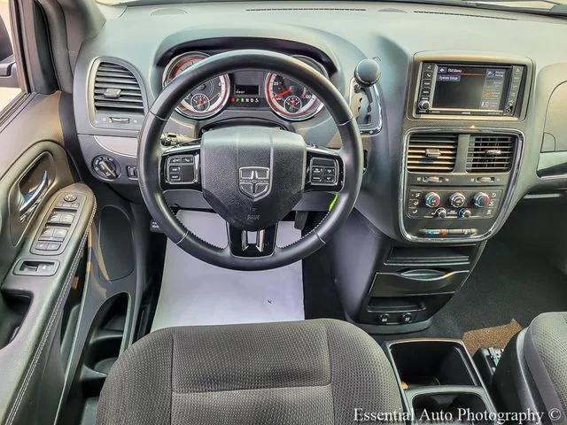 Used 2018 Silver Dodge SE Plus image 13