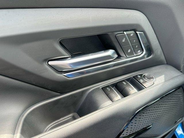 2025 Chevrolet Silverado EV RST - Photo 20