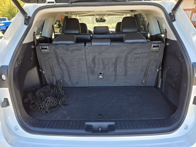 Used 2023 Beige Toyota XLE image 15