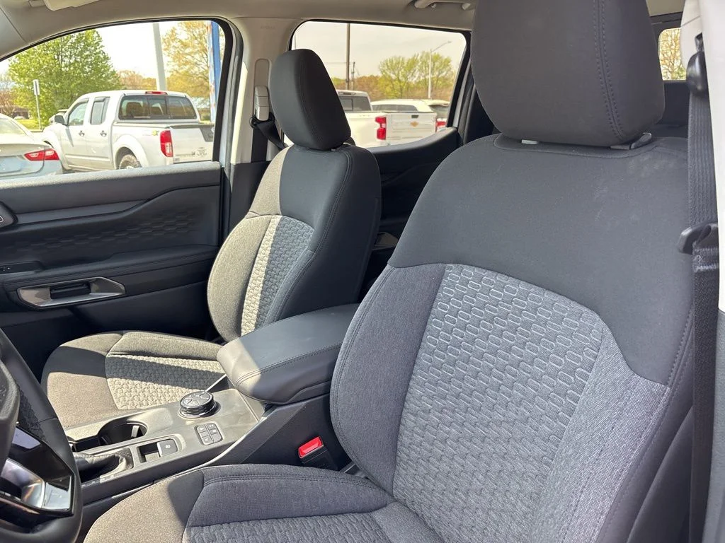 Used 2025 White Ford XLT image 15