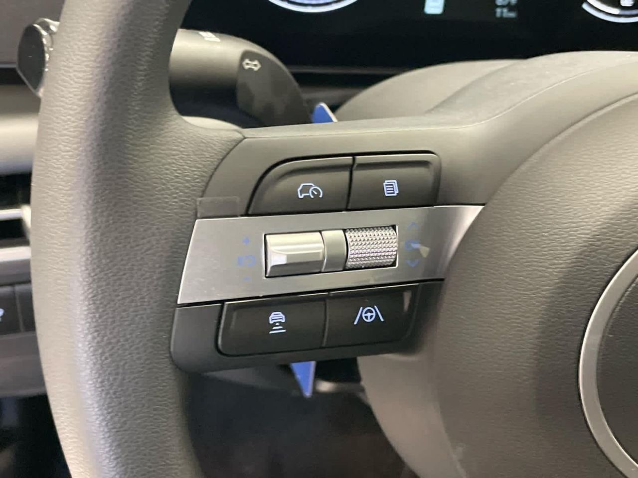 New 2026 Phantom Black Hyundai SEL AWD image 29