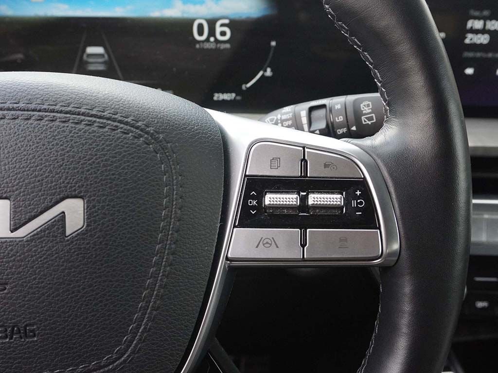Used 2024 Red Kia SX-Prestige X-Line image 58