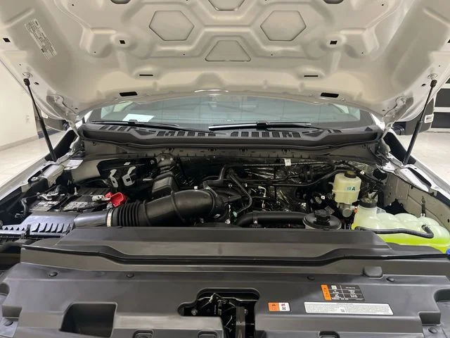 New 2026 Oxford White Ford F-250® XL image 46