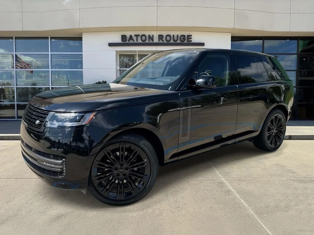 New 2026 Santorini Black LAND ROVER SE image 1