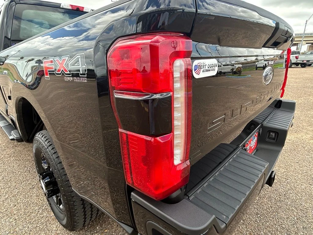 2026 Ford F-250 Super Duty XL - Photo 8