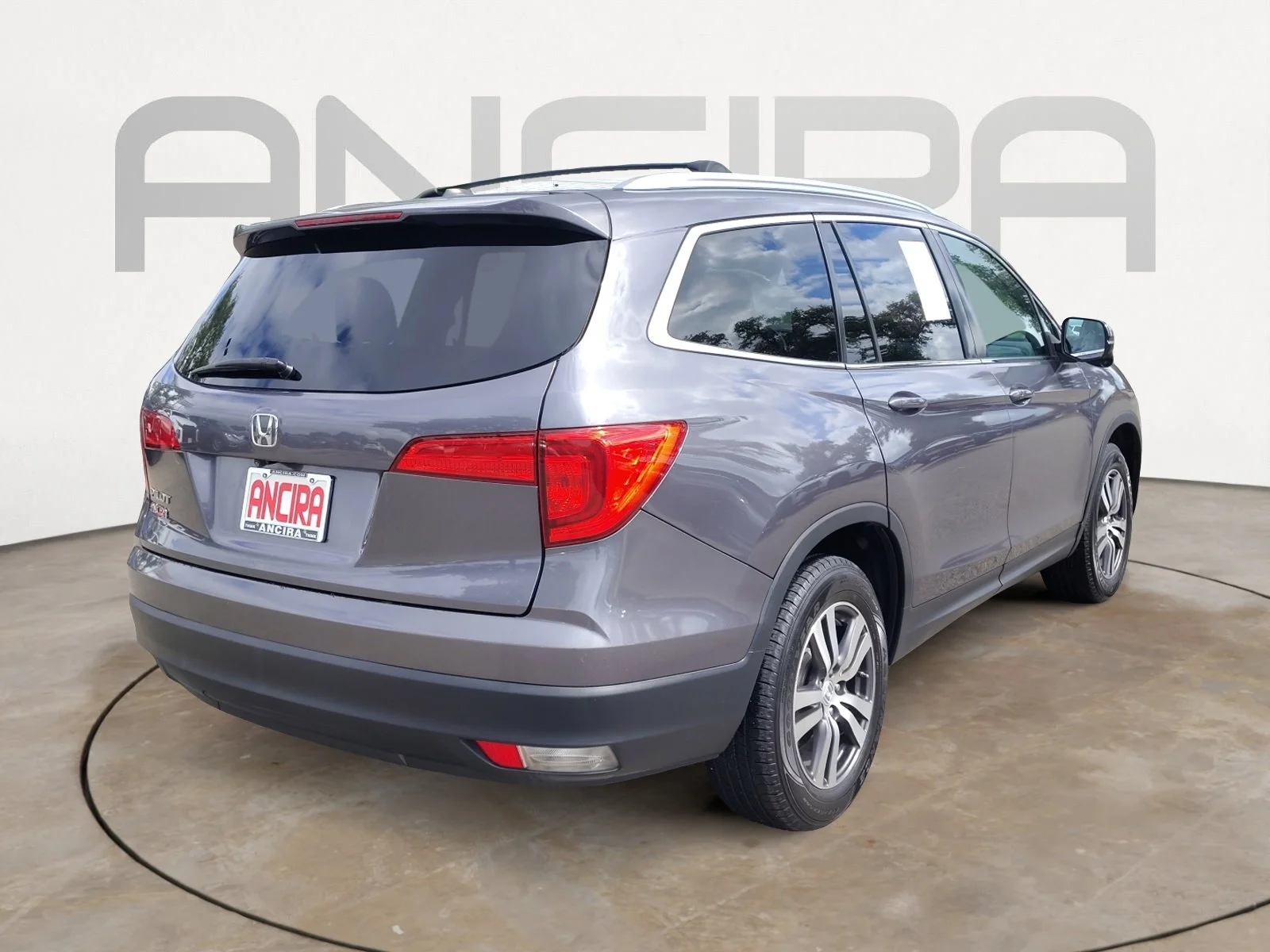 Used 2017 Modern Steel Metallic Honda EX-L image 11