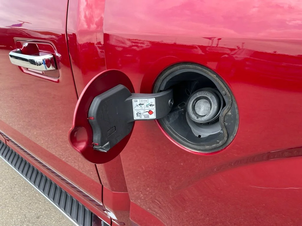 Used 2019 Ruby Red Metallic Ford XLT image 48