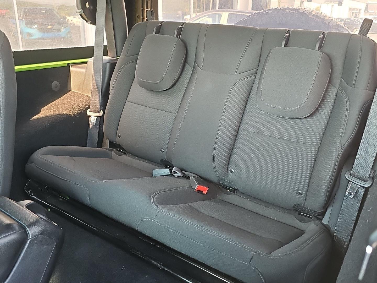 Used 2018 Mojito! Clearcoat Jeep Sport image 27