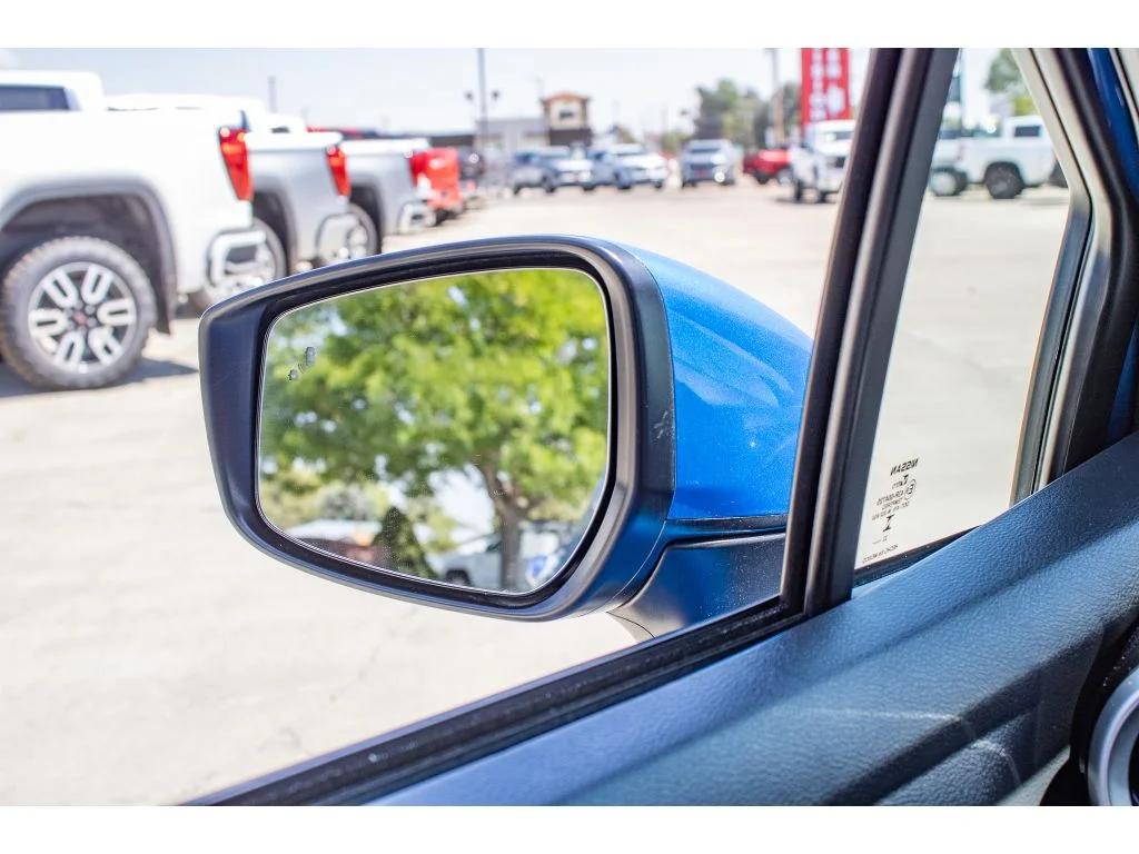 Used 2023 Electric Blue Metallic Nissan SV image 32