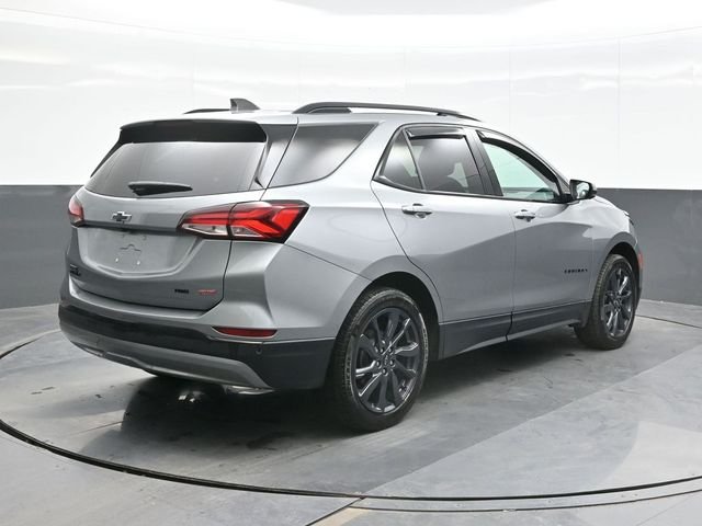 Used 2024 Gray Chevrolet RS image 9