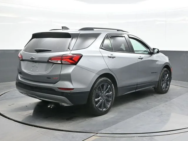 Used 2024 Gray Chevrolet RS image 9